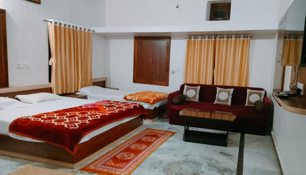room in mount abu